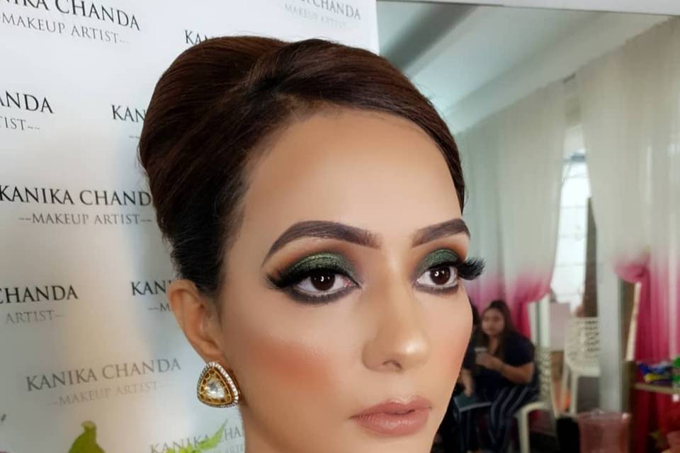 Kanikachandamakeupstories_1536466768_1864340836528918734_3183859908