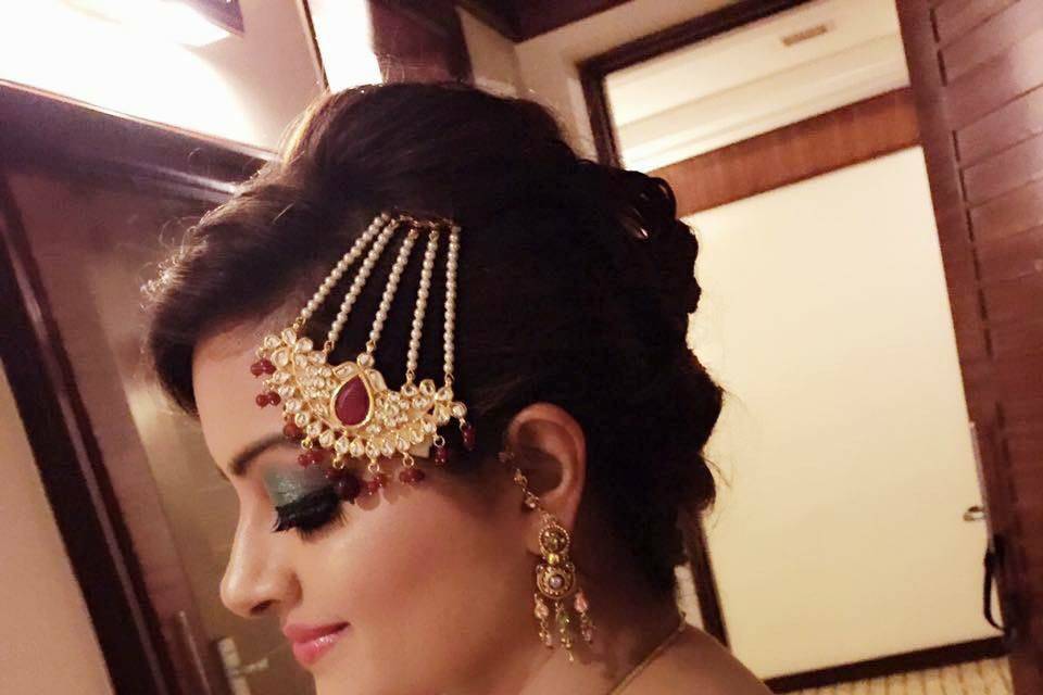 Bridal makeup