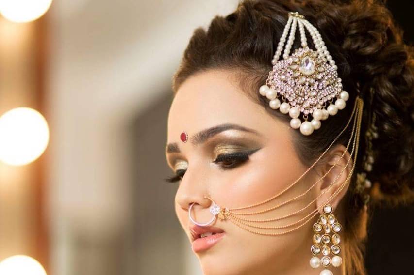 Bridal makeup