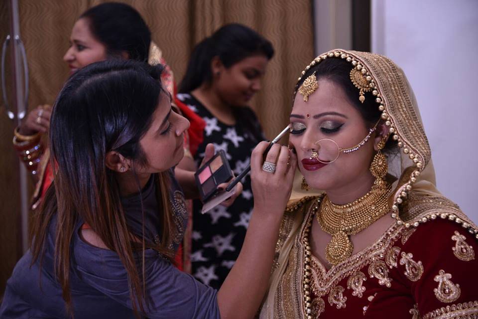 Crush Makeup Studio by Rakhi Seth