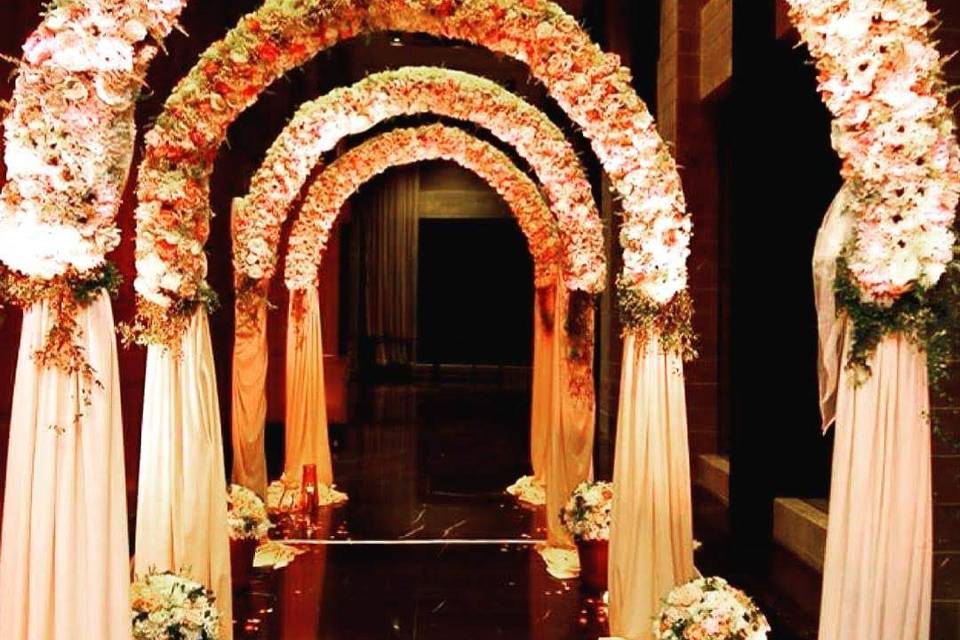 Enterence floral arch