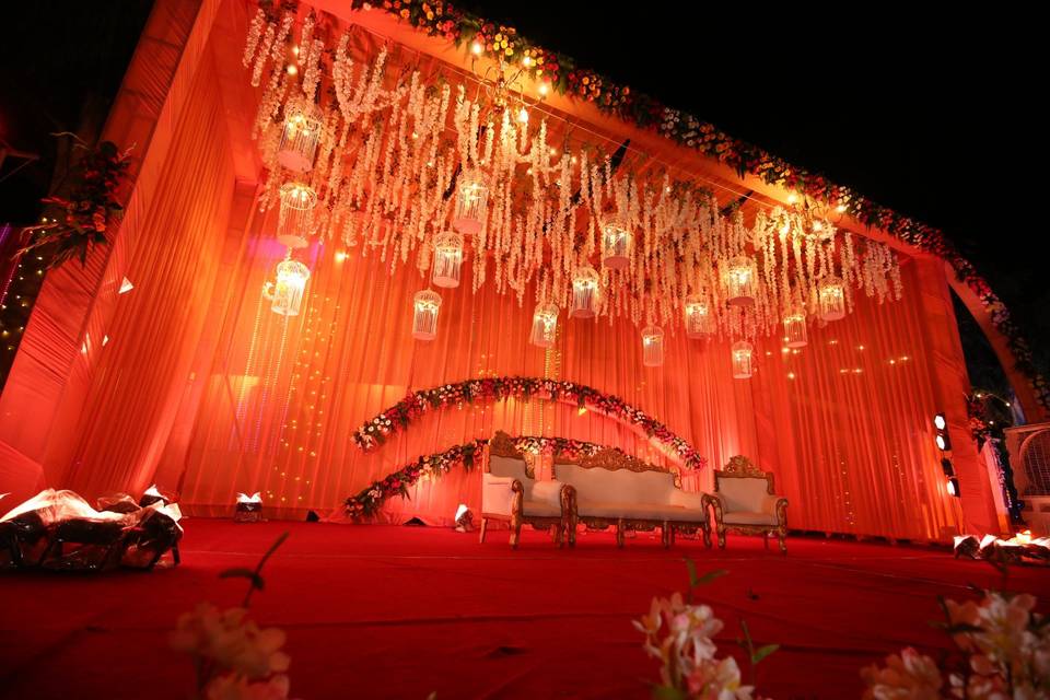 Bride & groom stage