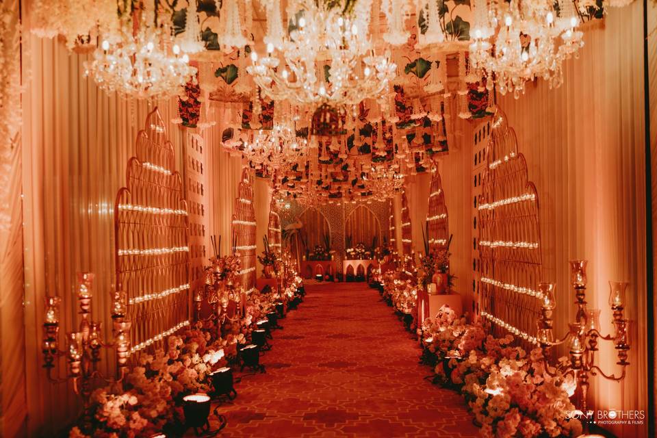 Passage & Walkway