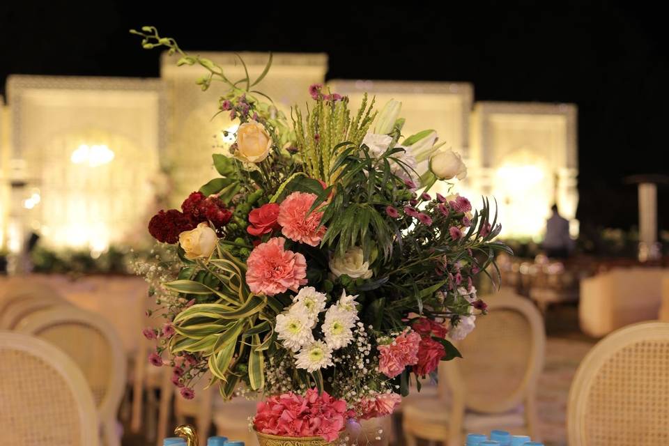 Table arrangement