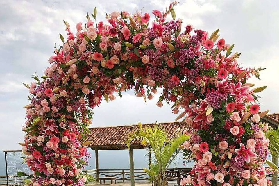 Floral arch