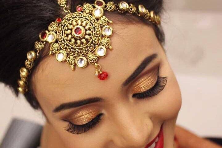 Bridal makeup