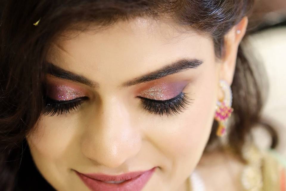 Neha Grover - Makeup Artist