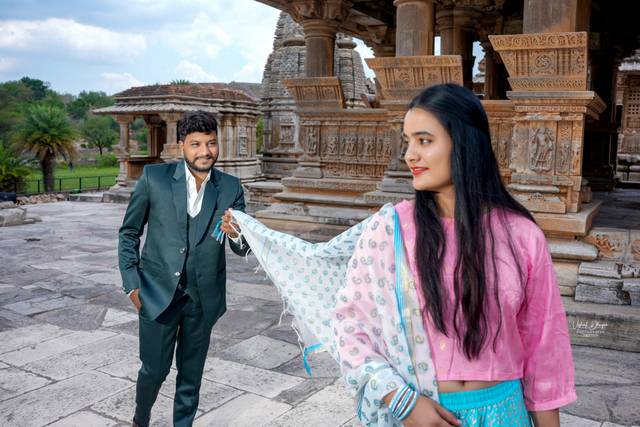 Pre Wedding Couple Shoot