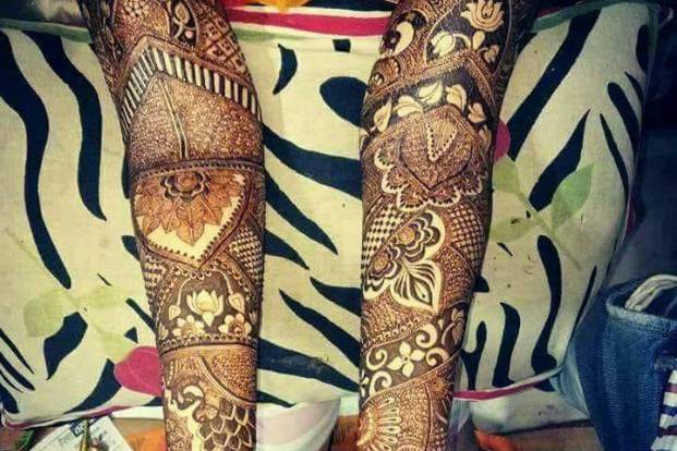 Designer Mehndi