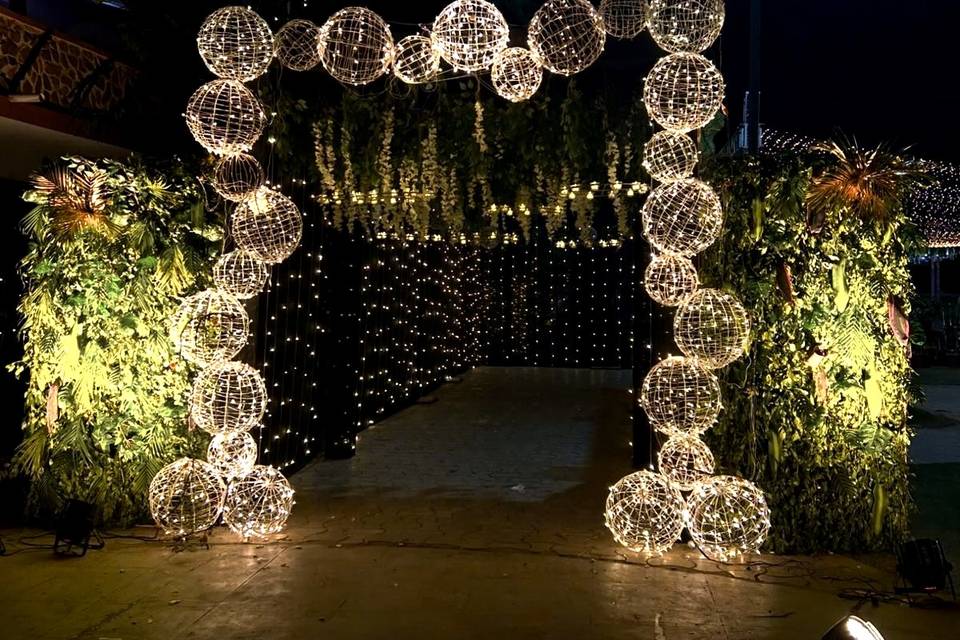 Entrance decor