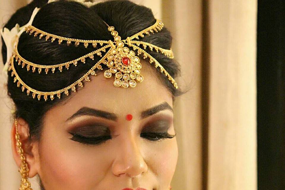 Bridal makeup