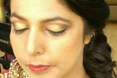 Makeup Hues by Ritika