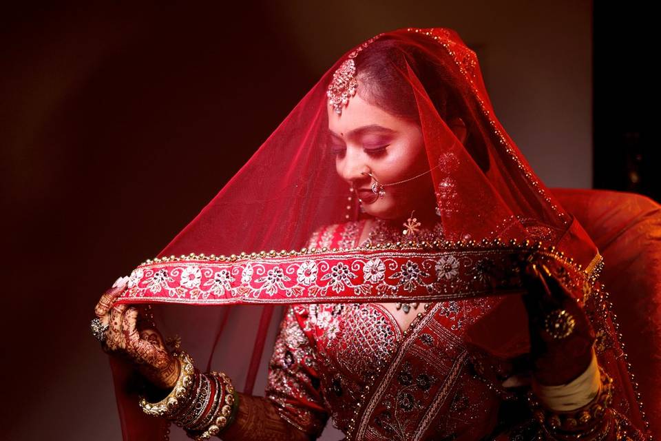 HIMANI WEDDING PHOTOGRAPH