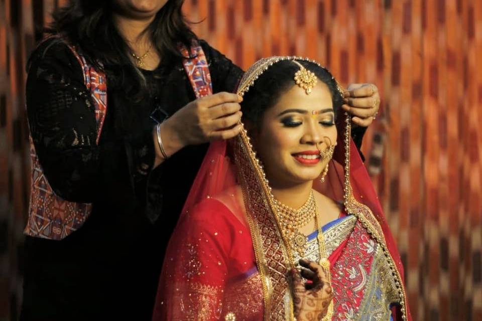 Bridal makeup