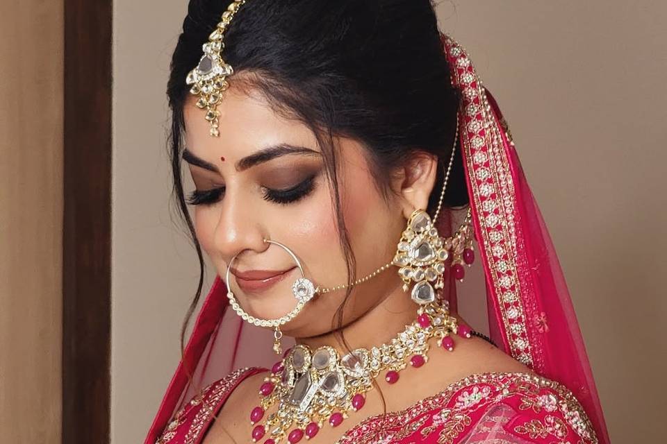 Rehmua Makeup Studio