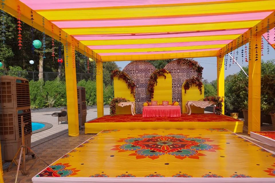 Stage decor