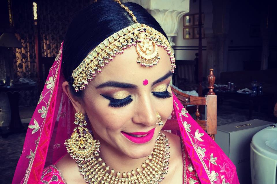 Makeup Artist Samridhi Thukral