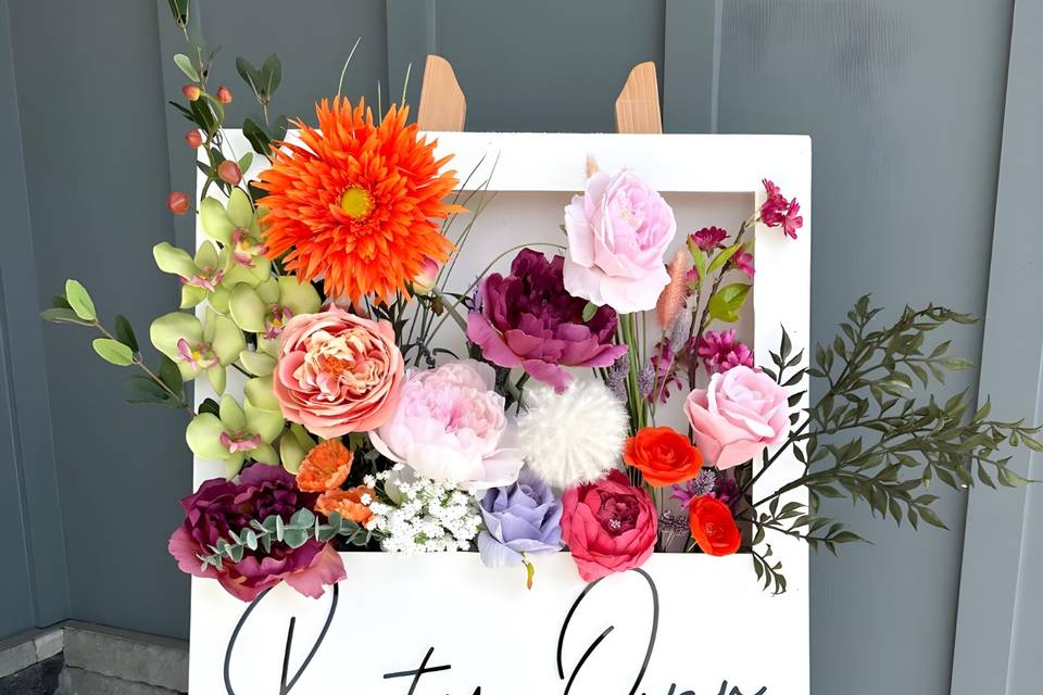 Custom invite