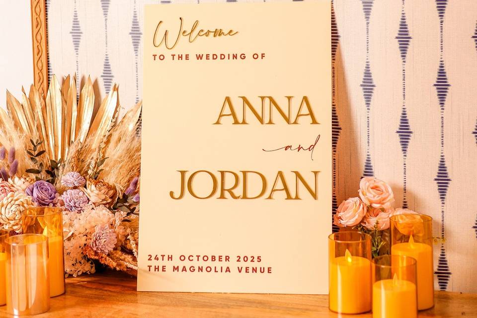 Custom invite