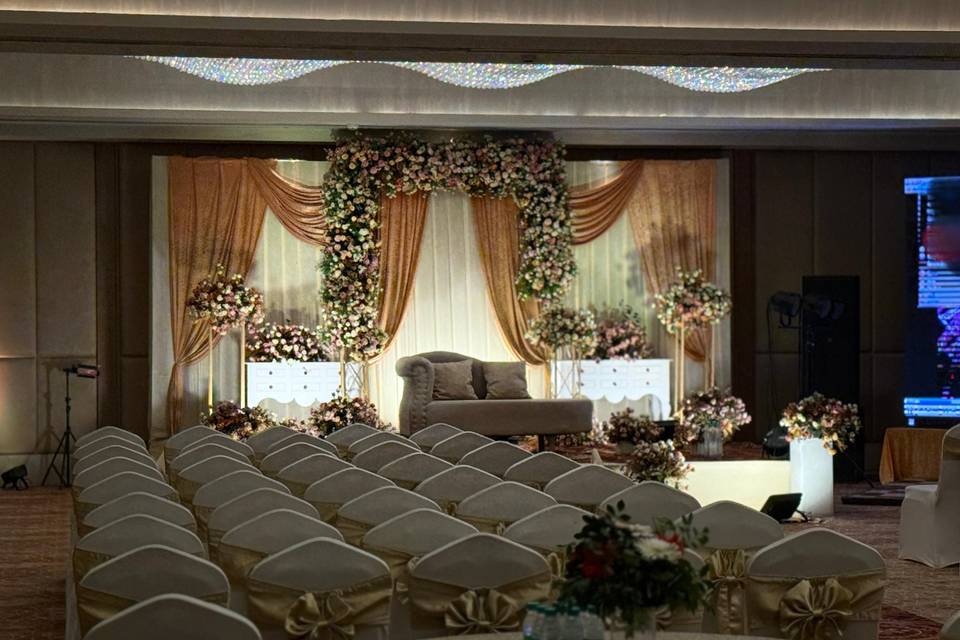 Banquet hall