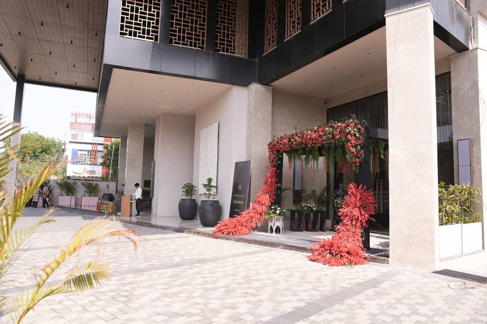 Banquet hall