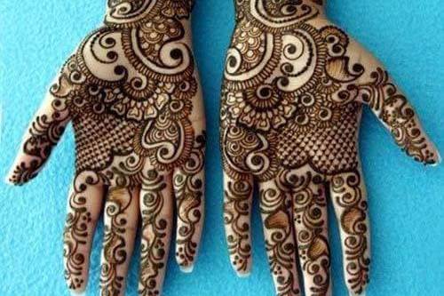 Mehndi creation