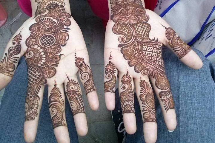 Bridal mehendi design