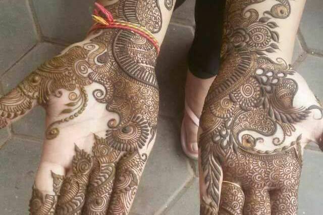 Bridal mehendi design