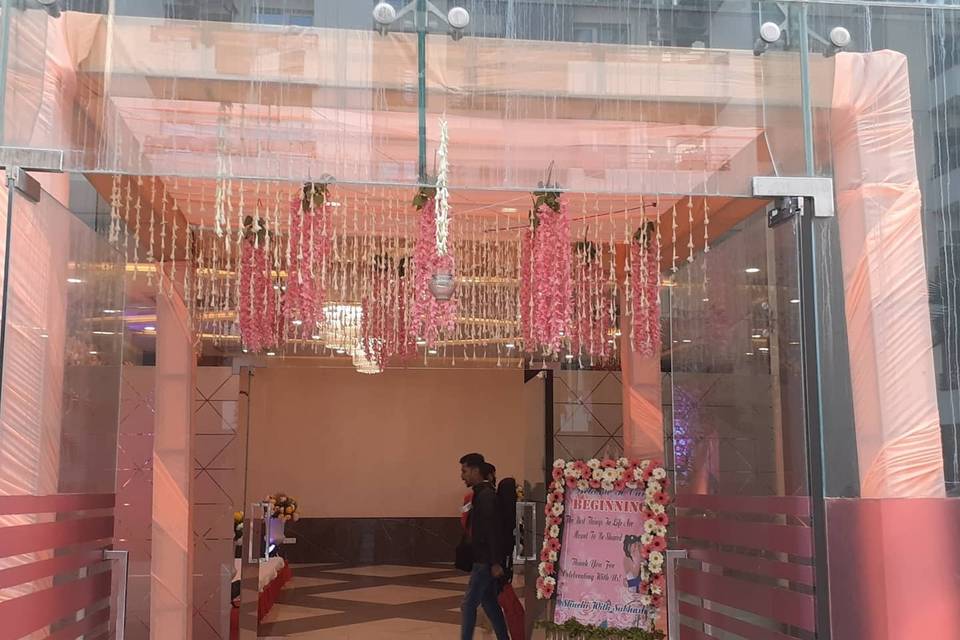 Entrance decor