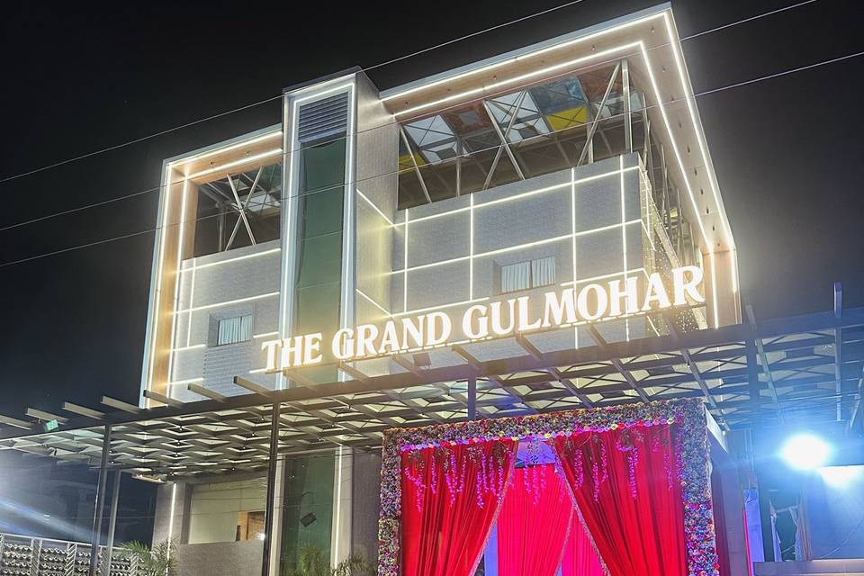 Hotel Grand Gulmohar