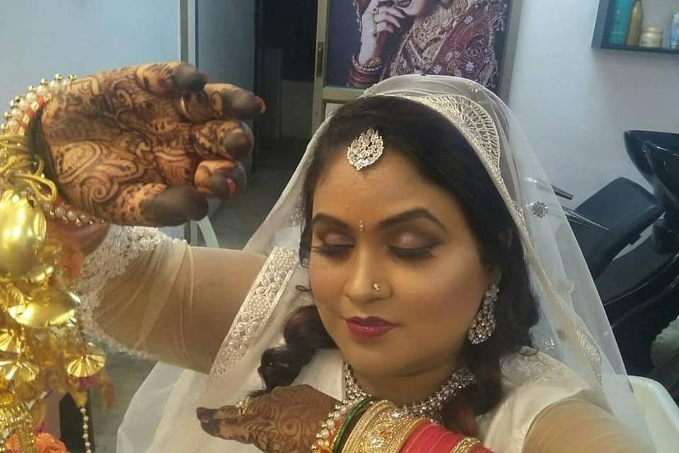 Bridal makeup