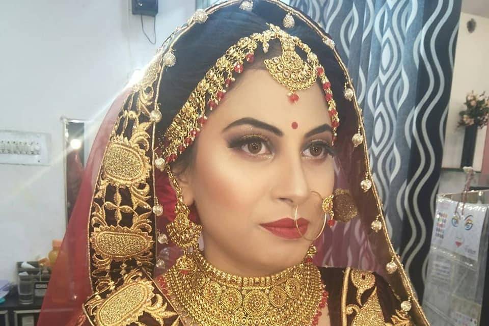 Bridal makeup