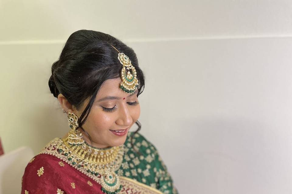 Reetika Makeup Artist, Vastrapur