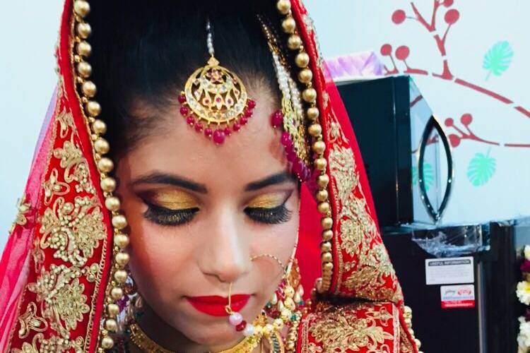 Bridal makeup