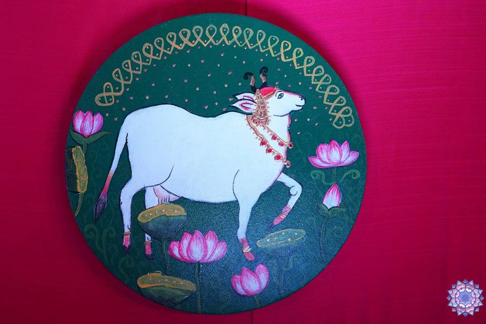 Hand painted pichwai plate