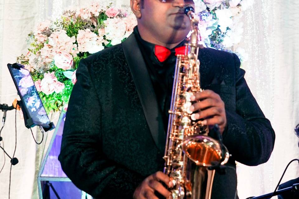 Naim Shah, Saxophonist
