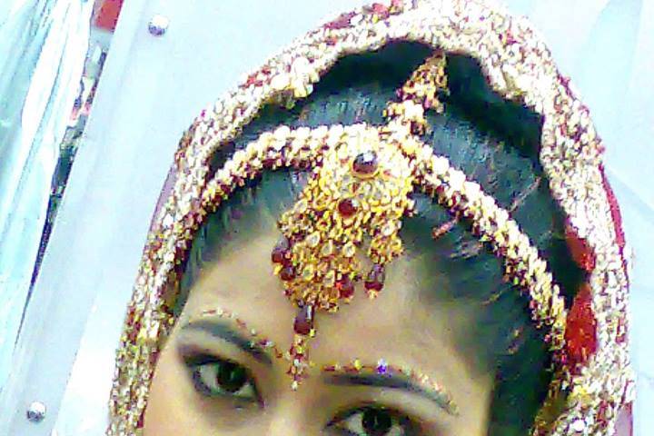 Bridal makeup