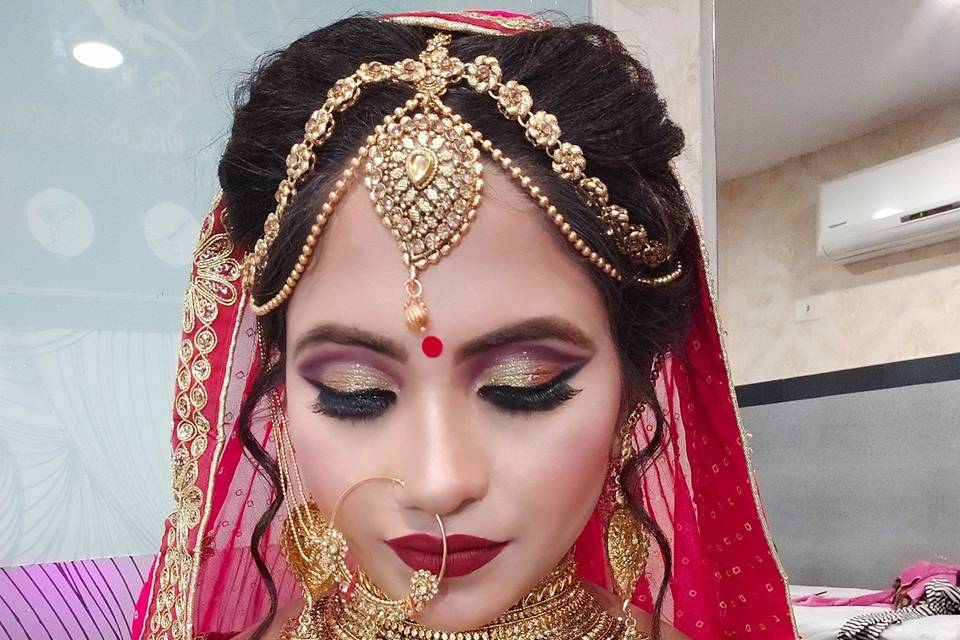 Bridal makeup