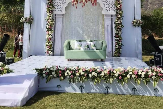 Stage decor