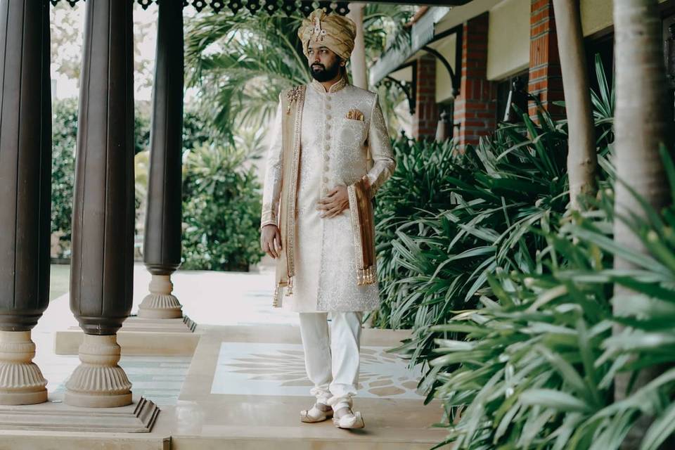 Groom