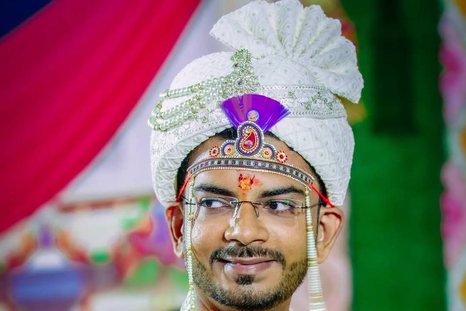 Groom