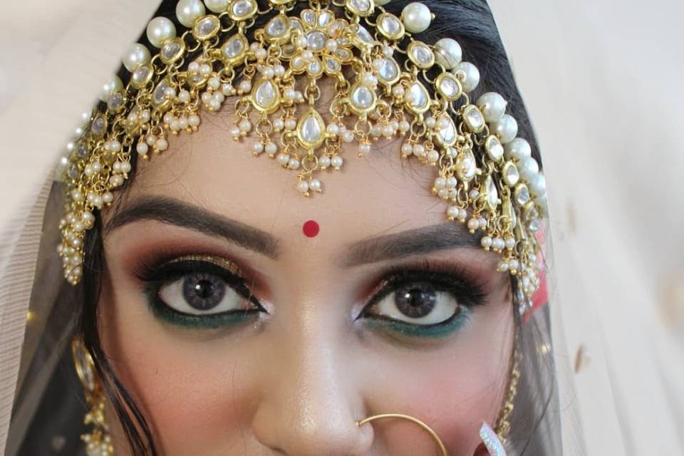 Bebo Makeup Artist