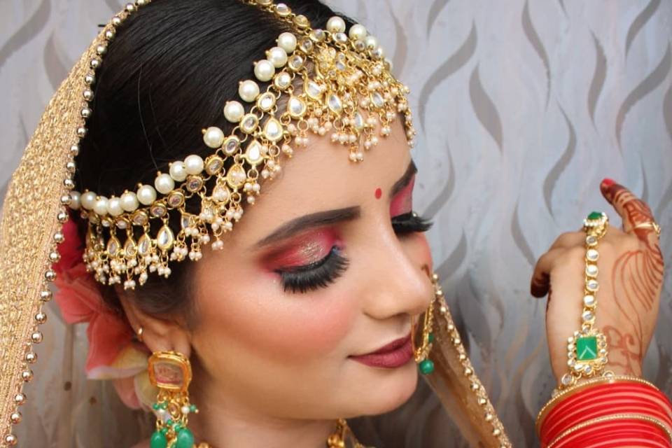 Bebo Makeup Artist