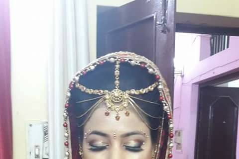 Bridal makeup