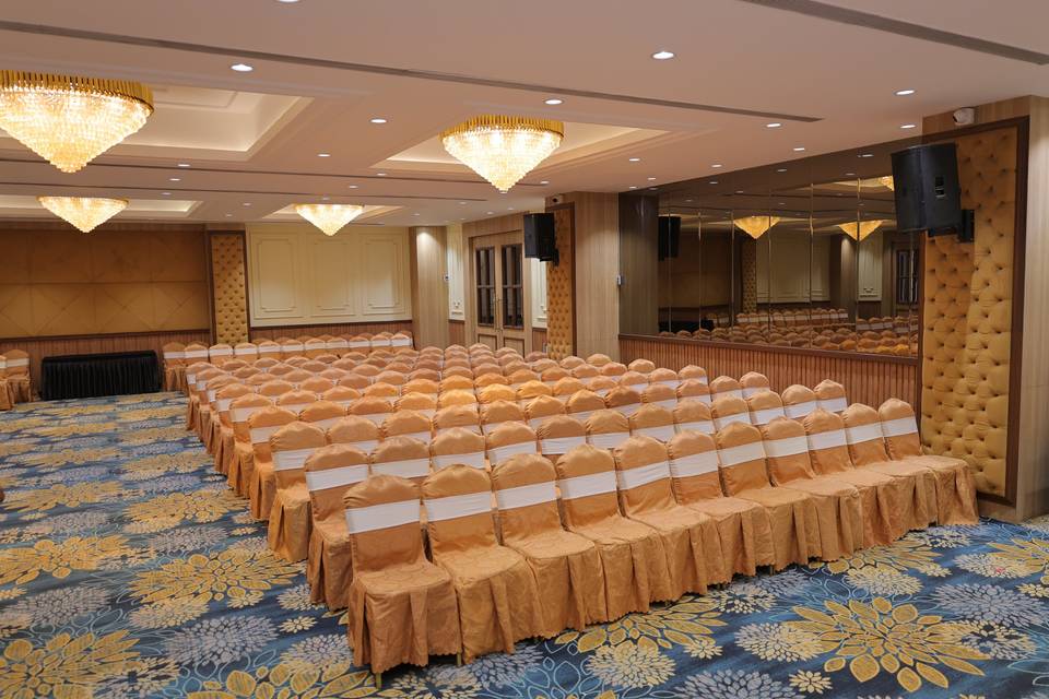 Udipi's Aahaar Banquet Hall