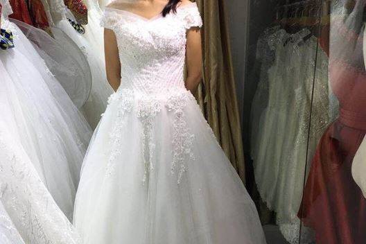 Wedding Gowns In Bengaluru, Karnataka At Best Price | Wedding Gowns  Manufacturers, Suppliers In Bangalore