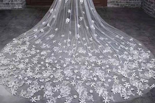 Lasa wedding gowns