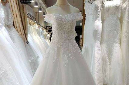 Lasa wedding gown bandra hotsell