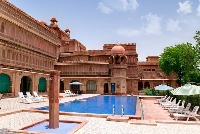 Laxmi Niwas Palace