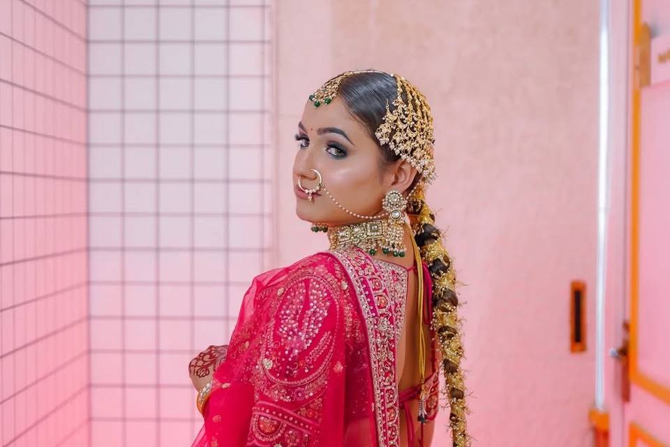 Bride